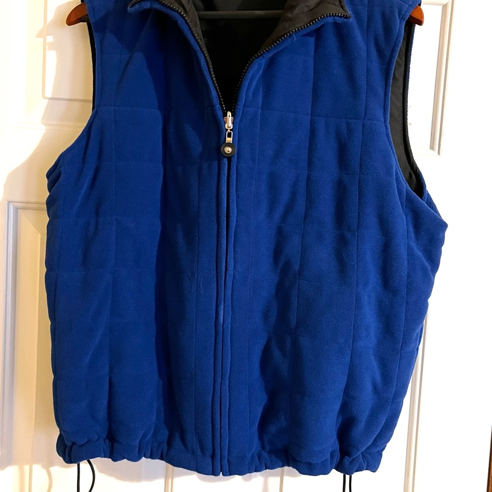 Quilted Women’s Royal Blue  Vest-Inside Pockets. NWOT.Never worn. Size Large - Picture 3 of 8